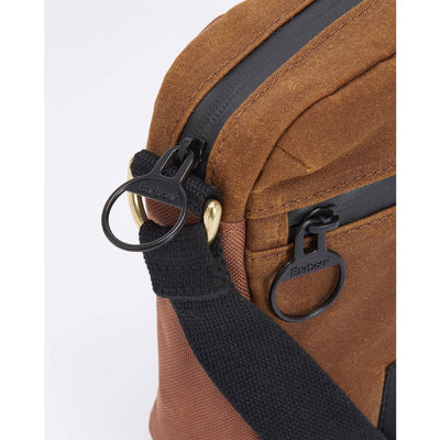 Barbour Field Wax Crossbody Bag Tan / Black